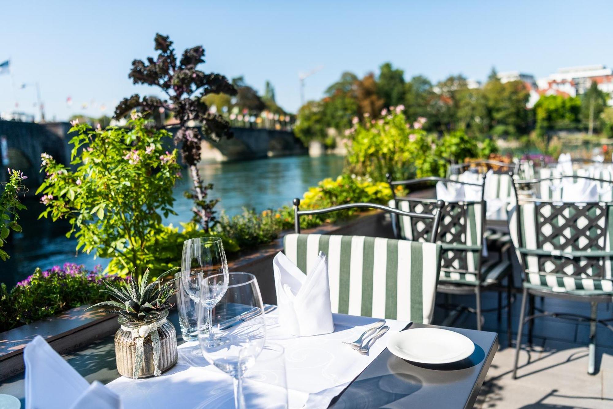 Hotel Schiff Am Rhein Rheinfelden Exterior photo